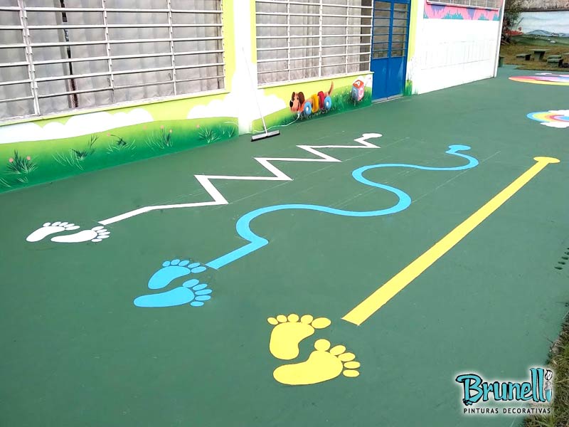educao infantil - pintura no cho