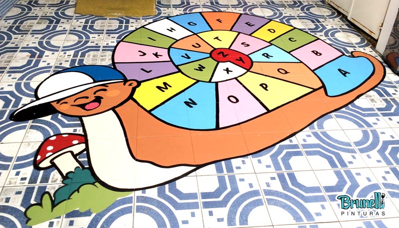 Pintura de amarelinha no cho