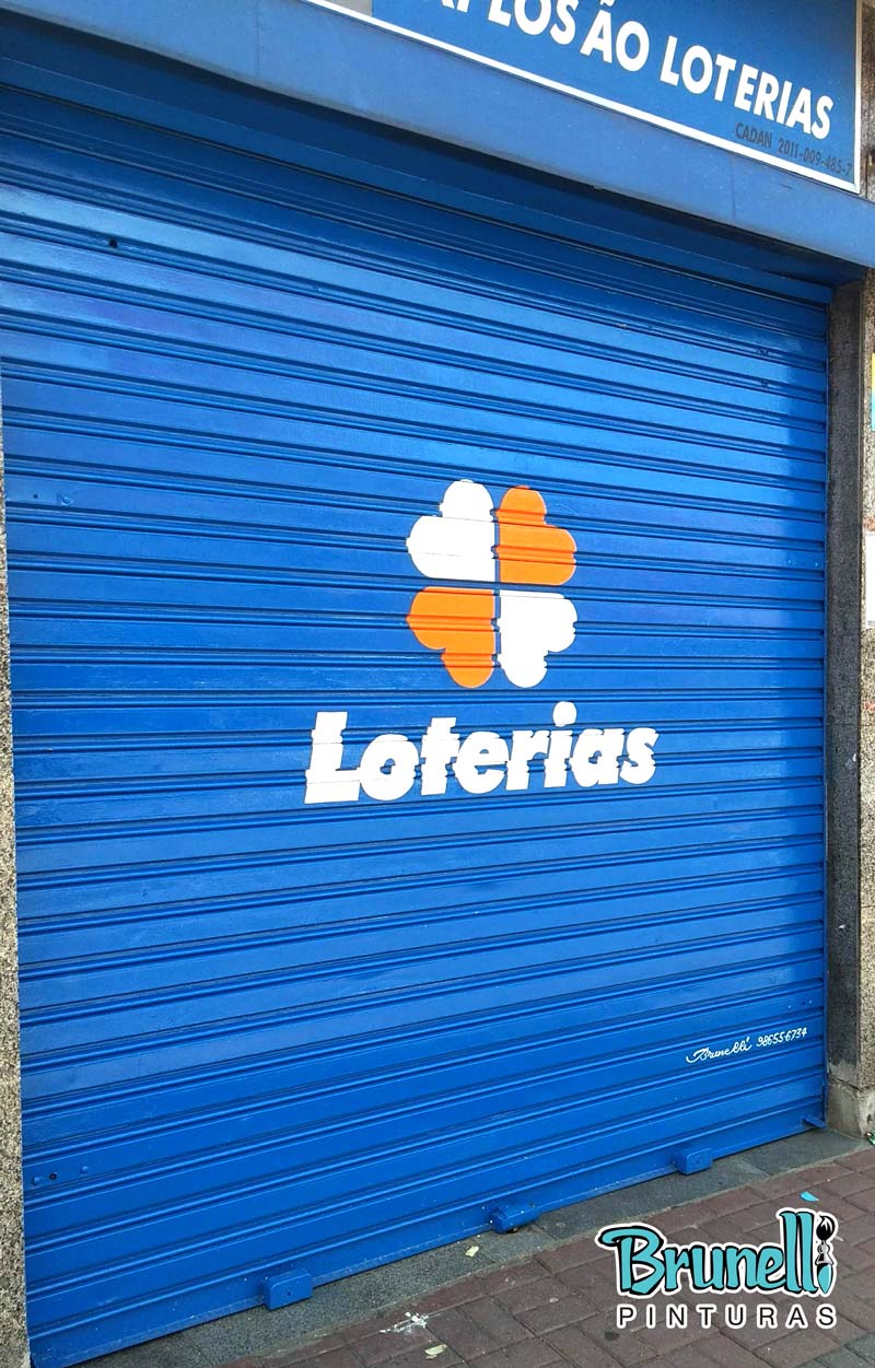 Pintura de logotipo em portas de ao lotrica