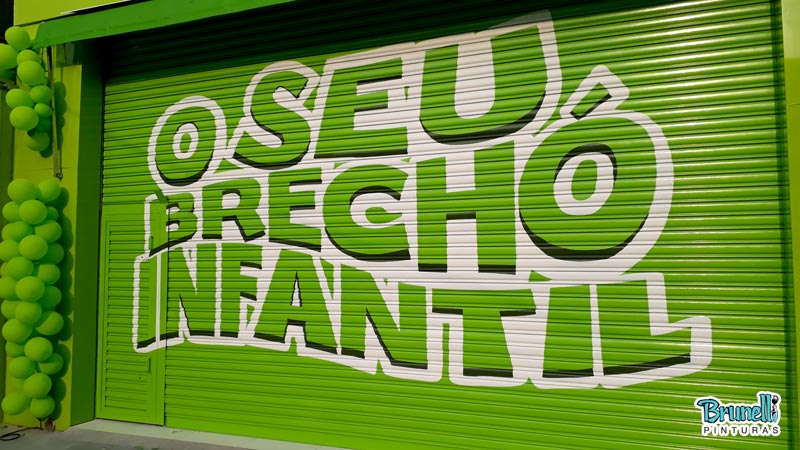 pintura de logotipos em portas de enrolar