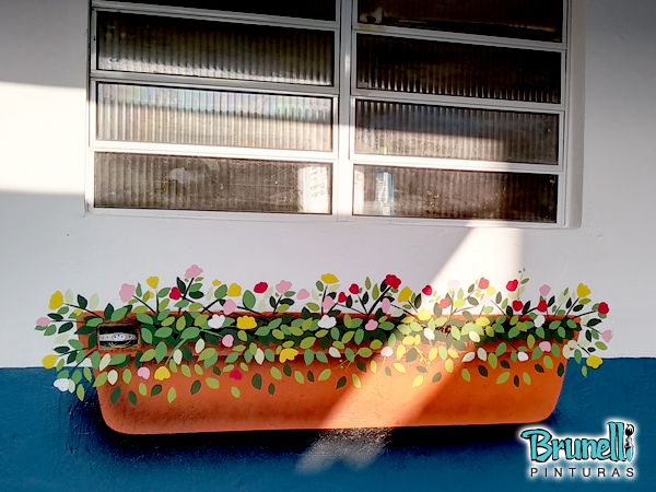 Pintura decorativa infantil de floreira para janela
